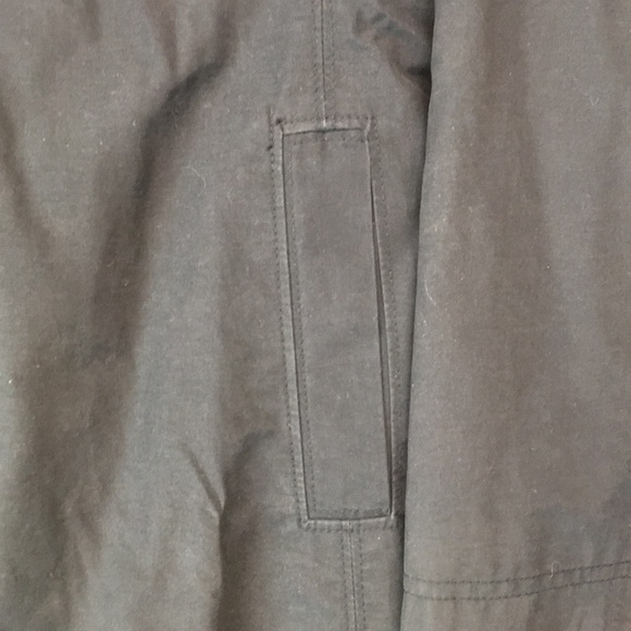 Eddie Bauer Black Trench Coat. Button up Medium - Picture 4 of 7